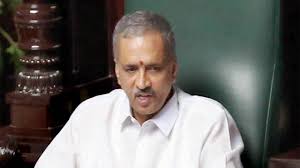 ಇಂಗ್ಲೀಷ್ ಓದಿದವರೆಲ್ಲರೂ ಉದ್ಯೋಗಸ್ಥರಾಗಿಲ್ಲ: ವಿಶ್ವೇಶ್ವರ ಹೆಗಡೆ ಕಾಗೇರಿ 